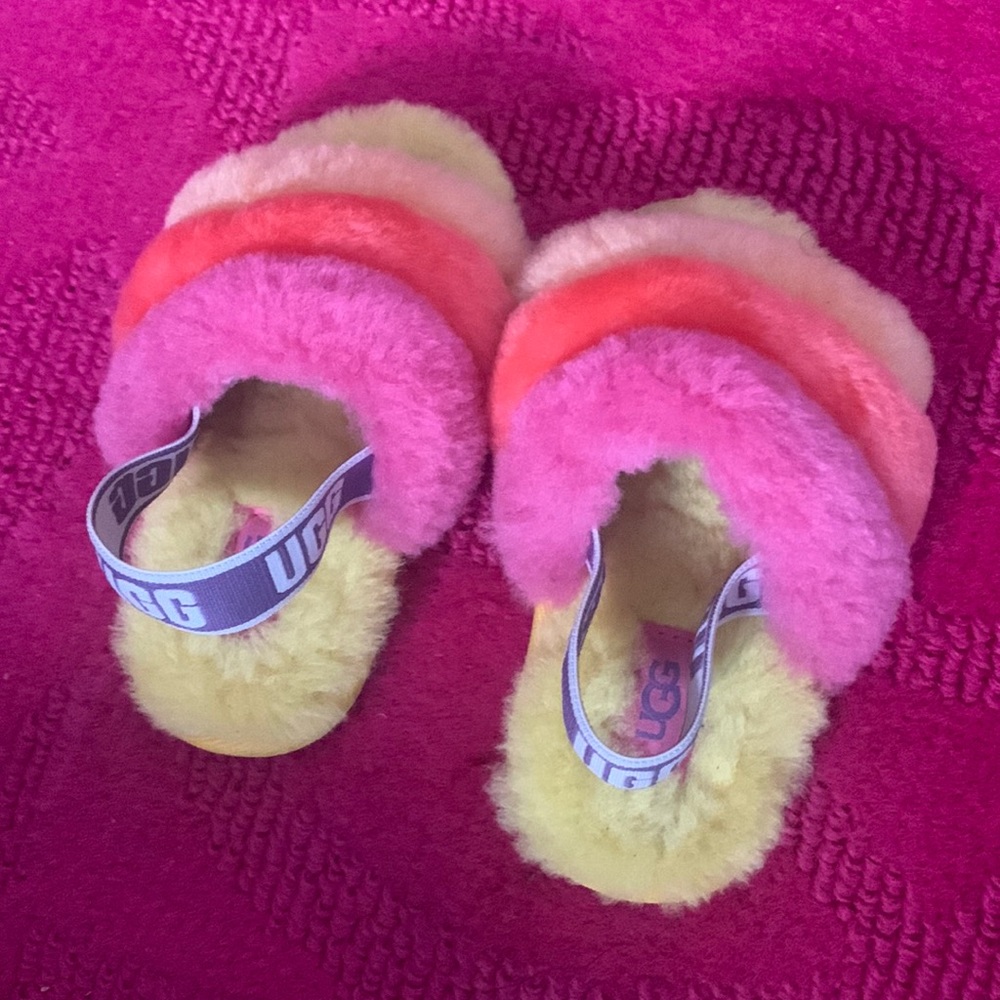 Baby/Toddler size 7 Ugg Slippers
